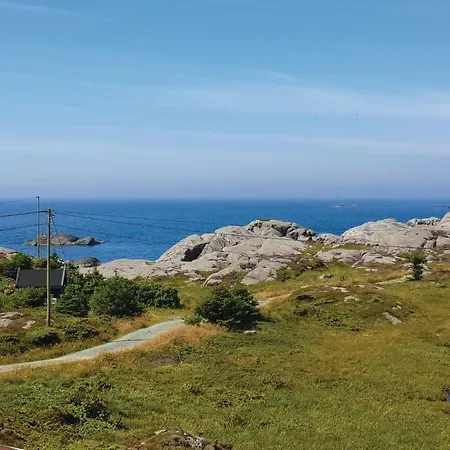 Three-bedroom Holiday In